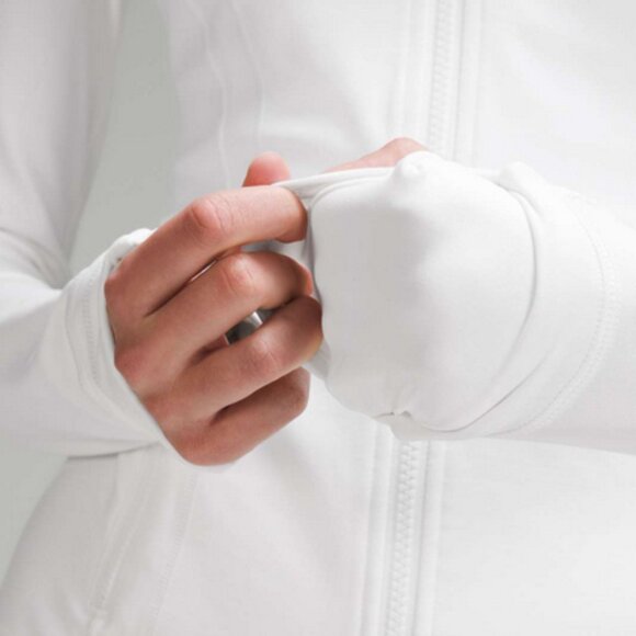 Lululemon Define Jacket in White, Size 2, $118 - Picture 6 of 9